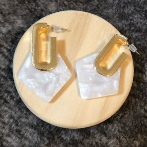 Linda Ivory Acetate Hoop Earrings